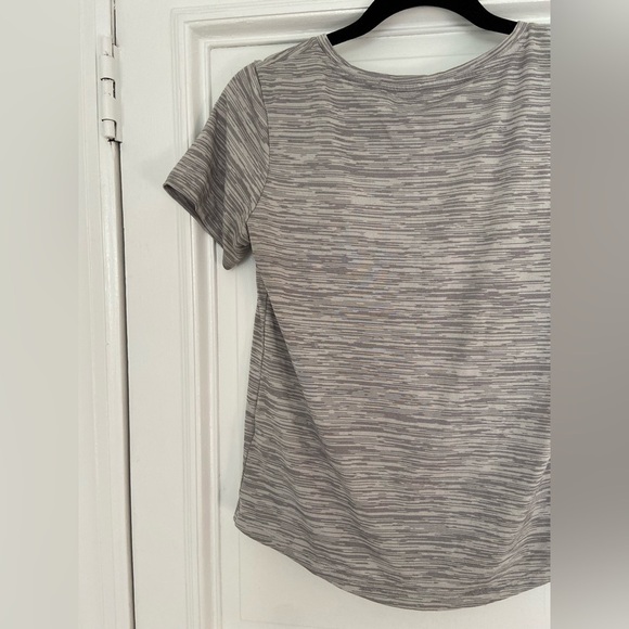 Nike Dri Fit Bundle Set of 2 Athletic Workout Running Top Shirt Blue Gray Active - Picture 10 of 14